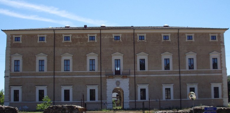 Villa_Sforzesca_Castell'Azzara_(GR)